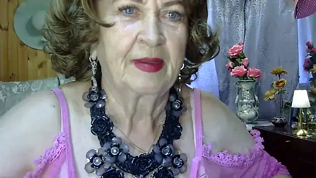 Emma52610 online show from 07-31-26, 11:20