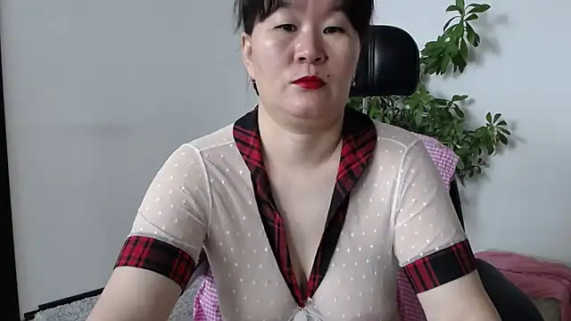 Akira xx online show from 09-22-25, 02:24