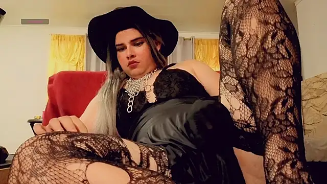 camyl93 online show from 11-24-25, 10:20