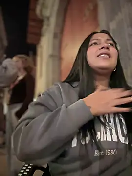 DannaaMeliza online show from 02-10-25, 10:09