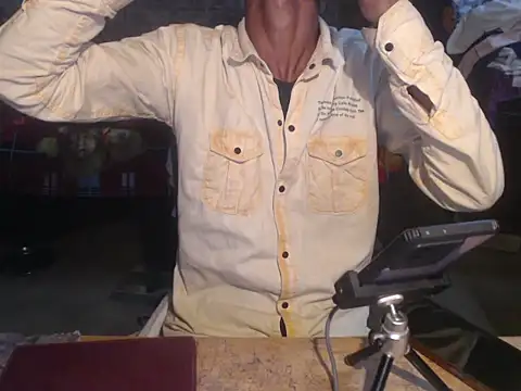 ThethunderPo online show from 02-24-26, 03:54