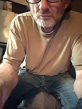 Snapshot of ROBERT0516 chatting on 07-30-26, 02:32 ROBERT0516 online show from 07-30-26, 02:32
