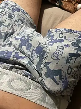 Snapshot of descret_19 chatting on 04-30-26, 10:58 descret 19 online show from 04-30-26, 10:58