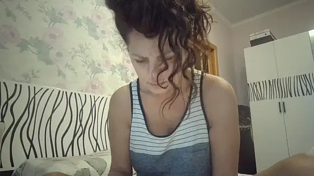 LindaStarS online show from 11-11-25, 05:18