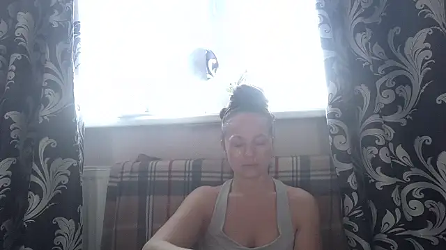 LindaStarS online show from 03-14-26, 05:24