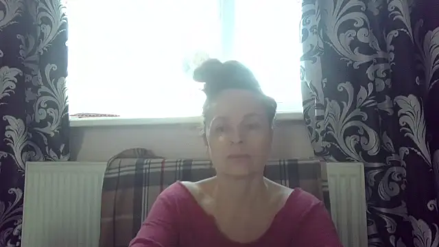 LindaStarS online show from 04-10-26, 04:39