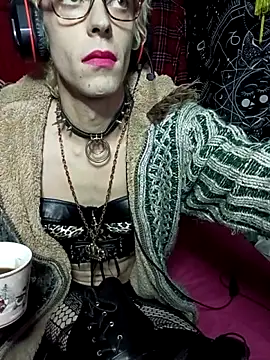 jessysky723 online show from 12-05-25, 07:50