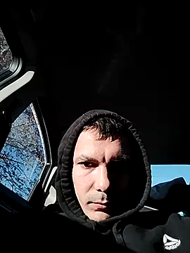 Snapshot of Selfsuckingfreak chatting on 01-15-26, 03:49 Selfsuckingfreak online show from 01-15-26, 03:49