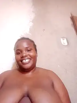 Snapshot of sexybigboobz chatting on 02-19-25, 10:23 sexybigboobz online show from 02-19-25, 10:23