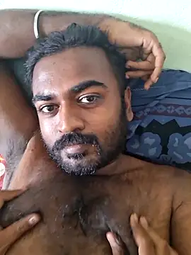 Snapshot of BlackHairy_man chatting on 06-08-26, 10:26 BlackHairy man online show from 06-08-26, 10:26