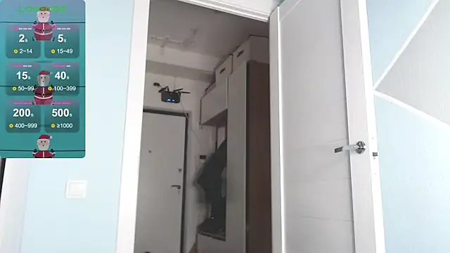 Snapshot of MilaniaCute chatting on 01-08-26, 06:32 MilaniaCute online show from 01-08-26, 06:32