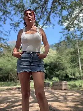 LINDA PATTY94 online show from 01-22-25, 05:28