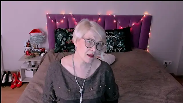 sabrinamacmarren online show from 01-08-26, 02:41