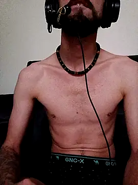 Snapshot of DespisedStallion chatting on 09-19-25, 03:52 DespisedStallion online show from 09-19-25, 03:52