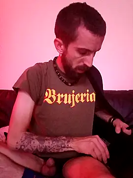 Snapshot of DespisedStallion chatting on 10-06-25, 05:49 DespisedStallion online show from 10-06-25, 05:49