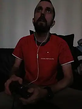 Snapshot of DespisedStallion chatting on 10-20-25, 06:58 DespisedStallion online show from 10-20-25, 06:58