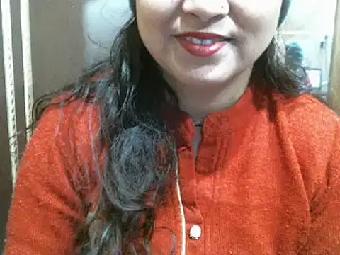 Snapshot of UrsMansi chatting on 12-16-24, 03:30 UrsMansi online show from 12-16-24, 03:30