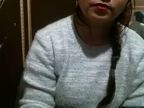 Snapshot of UrsMansi chatting on 01-04-25, 05:05 UrsMansi online show from 01-04-25, 05:05