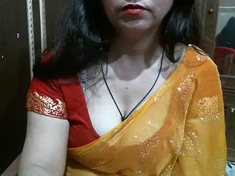 Snapshot of UrsMansi chatting on 02-10-25, 09:47 UrsMansi online show from 02-10-25, 09:47