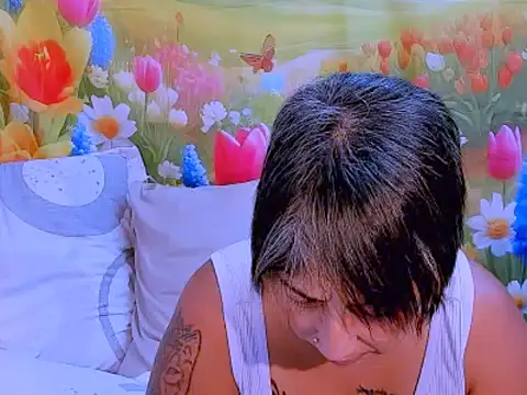 indianroxy online show from 11-19-25, 07:08