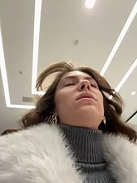 MariiD online show from 12-24-24, 07:17