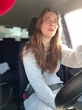 MariiD online show from 03-27-26, 07:03