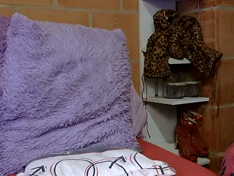 pamelasophia19 online show from 11-01-25, 12:01