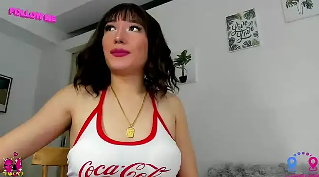 Snapshot of hottycrishina chatting on 03-08-25, 04:23 hottycrishina online show from 03-08-25, 04:23