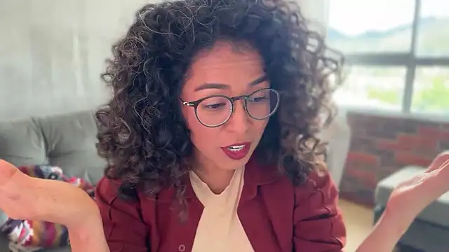 Snapshot of illaroom chatting on 03-19-25, 07:17 illaroom online show from 03-19-25, 07:17