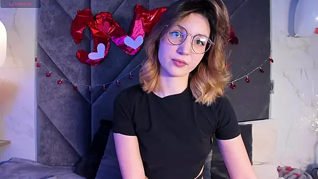 Snapshot of JaneGraceful chatting on 02-17-25, 05:58 JaneGraceful online show from 02-17-25, 05:58