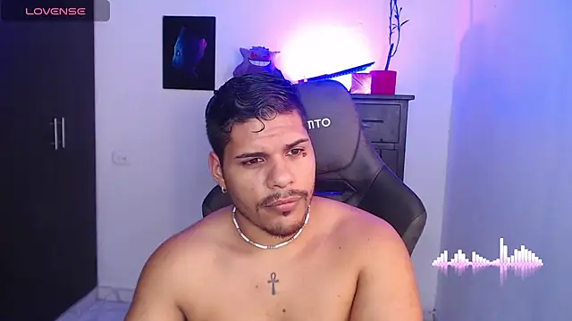 Snapshot of starguy_28 chatting on 12-10-24, 06:38 starguy 28 online show from 12-10-24, 06:38