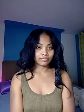 Snapshot of naya86 chatting on 06-15-26, 02:41 naya86 online show from 06-15-26, 02:41