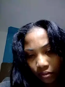 Snapshot of naya86 chatting on 06-20-26, 04:10 naya86 online show from 06-20-26, 04:10