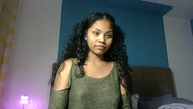 Snapshot of naya86 chatting on 07-27-26, 02:57 naya86 online show from 07-27-26, 02:57