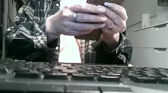 Snapshot of heidi60 chatting on 02-13-25, 07:45 heidi60 online show from 02-13-25, 07:45