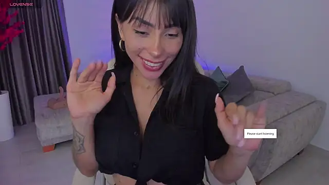 Snapshot of Sarah_Stone_ chatting on 01-28-25, 10:34 Sarah Stone  online show from 01-28-25, 10:34