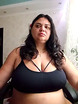 littleRikka online show from 11-07-25, 08:25