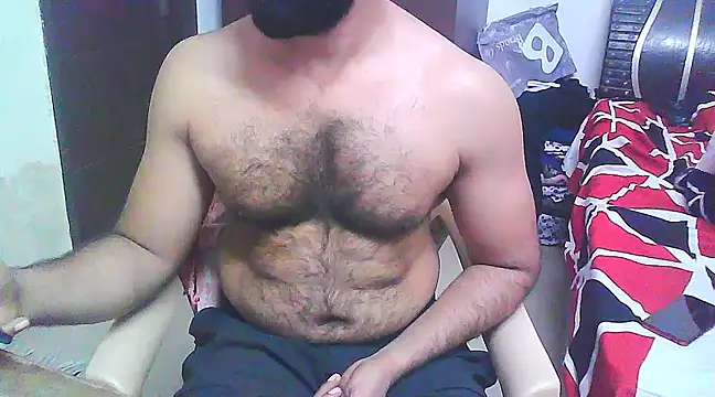 Snapshot of Vbestshow chatting on 01-30-25, 12:37 Vbestshow online show from 01-30-25, 12:37