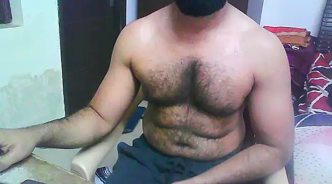 Snapshot of Vbestshow chatting on 02-12-25, 12:01 Vbestshow online show from 02-12-25, 12:01