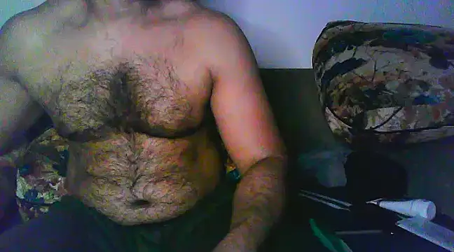 Snapshot of Vbestshow chatting on 02-22-25, 07:03 Vbestshow online show from 02-22-25, 07:03
