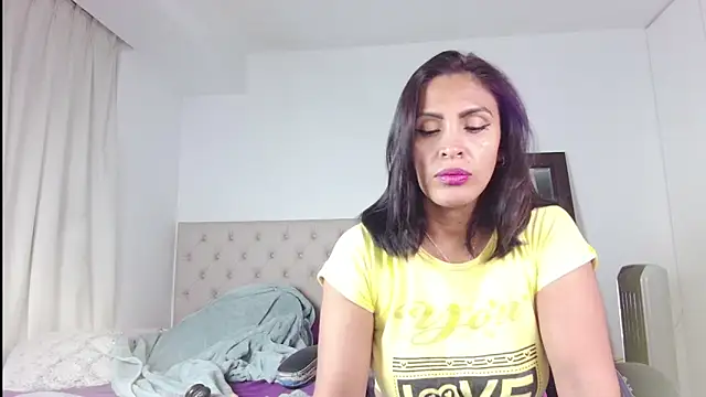 ms freyax online show from 06-21-26, 04:15