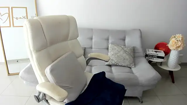 renata t  online show from 07-19-26, 05:05