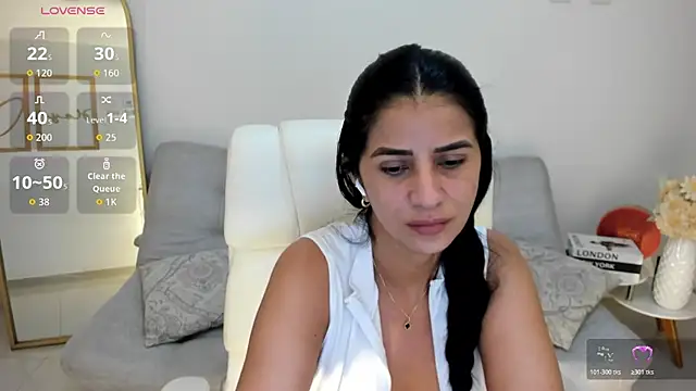 renata t  online show from 07-25-26, 10:35