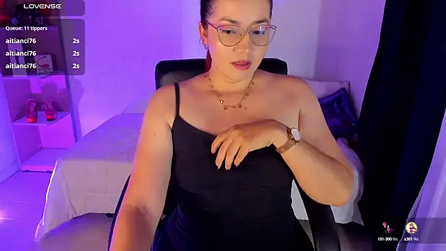 anastasia bee online show from 12-05-24, 12:22