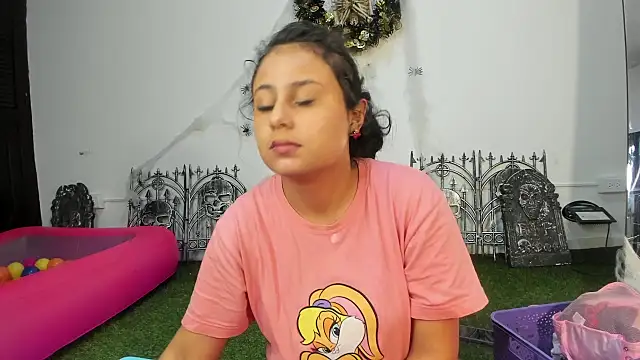 AbbyTaylorr online show from 10-02-25, 03:02