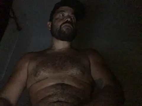 Snapshot of fuckerplayer1 chatting on 09-28-25, 09:09 fuckerplayer1 online show from 09-28-25, 09:09