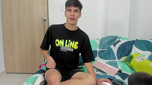 Dimitrixxx   online show from 11-07-25, 01:38