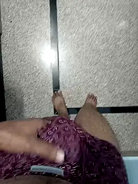 Babyucum4me online show from 10-13-25, 06:52