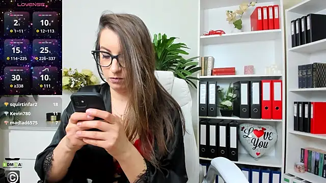 Snapshot of amayawest chatting on 01-18-25, 07:38 amayawest online show from 01-18-25, 07:38