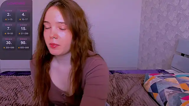 Snapshot of Janie_JJ_Curvie chatting on 05-20-26, 03:45 Janie JJ Curvie online show from 05-20-26, 03:45